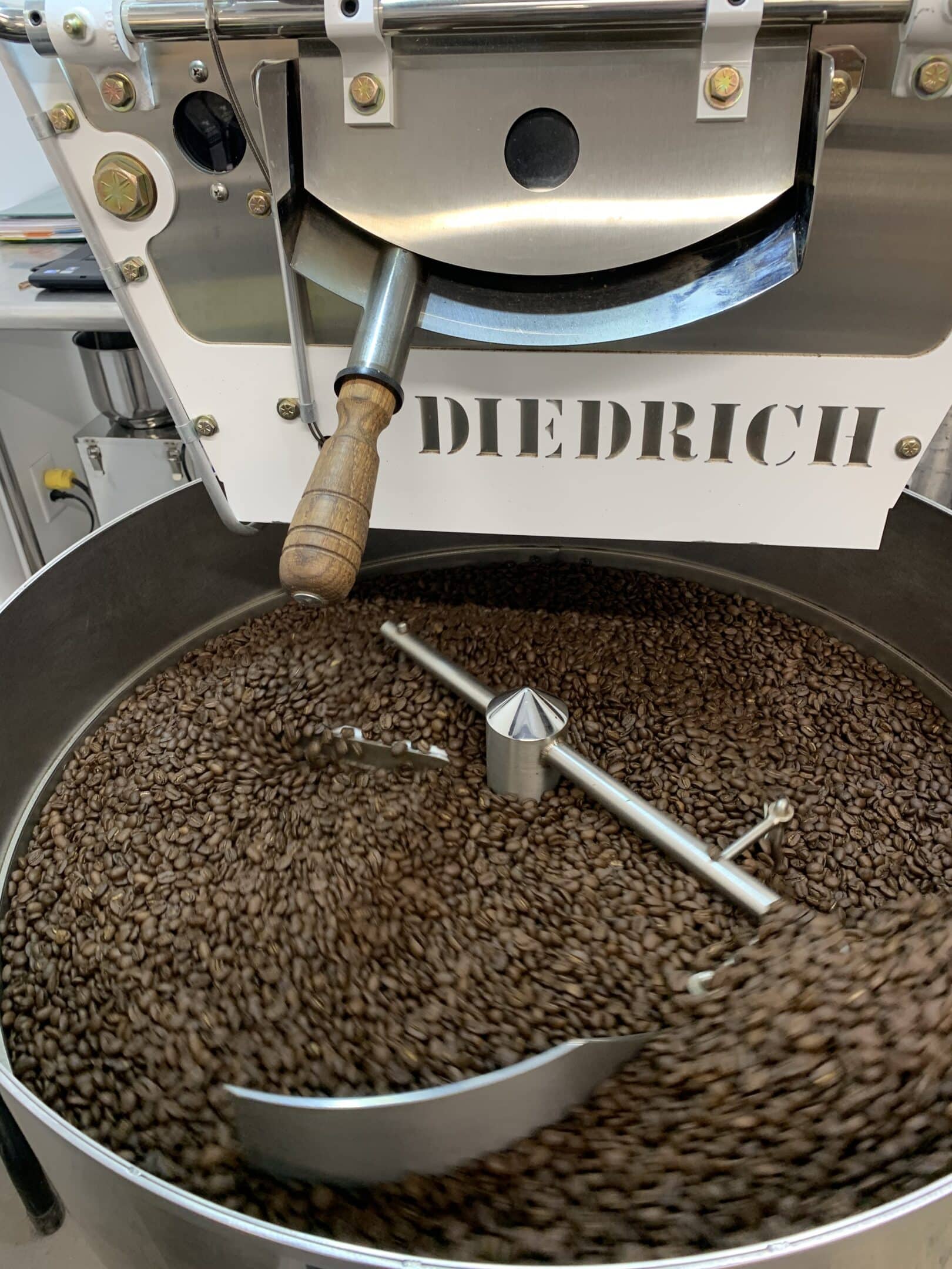 King's Peak coffee roaster